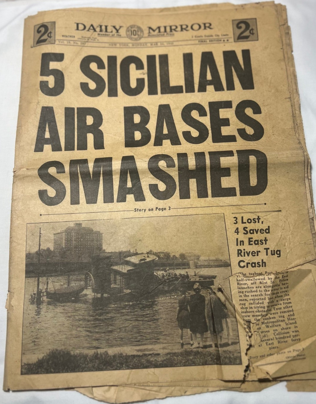 Vintage Newspaper NY Daily Mirror 25 May 1943 WW2 Allies Italy Baseball, Movies