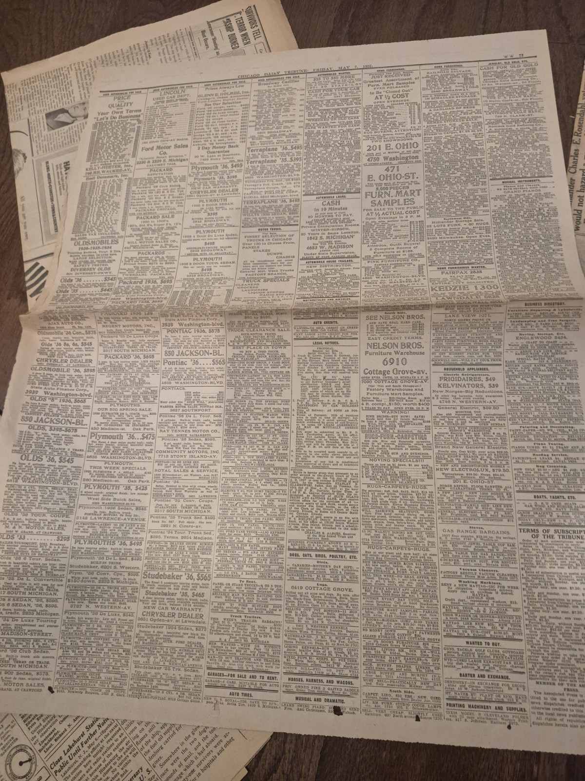 Lot of 2 extra May 7, 1937 Zep Explodes Hindenburg Chicago Daily Gary Post