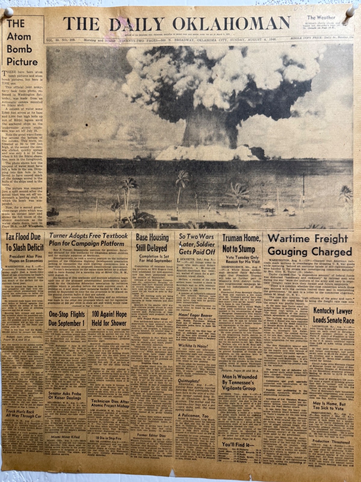 1946 ATOM BOMB PICTURES BIKINI LAGOON (2) NEWSPAPER PAGES FREE SHIPPING