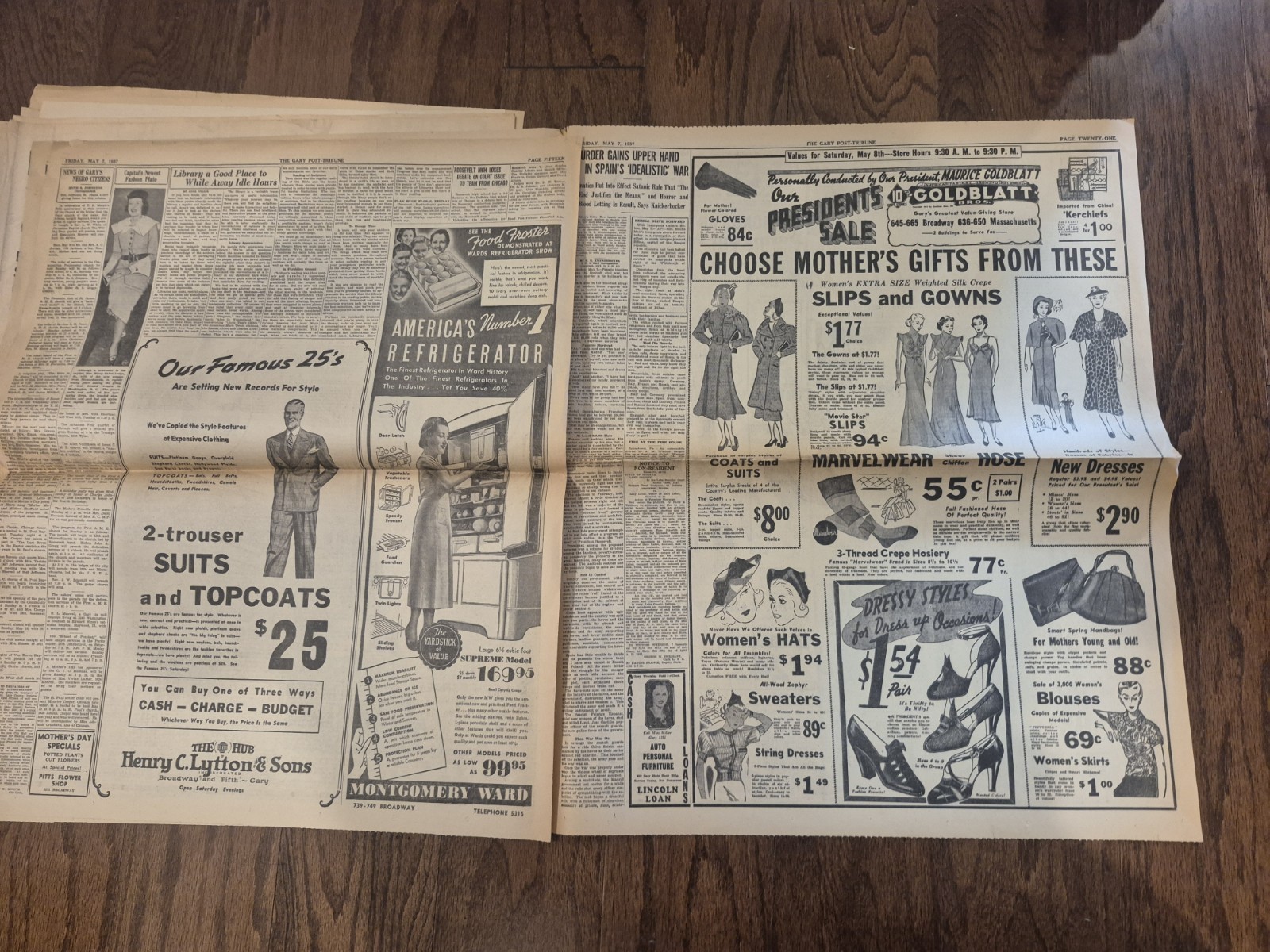 Lot of 2 extra May 7, 1937 Zep Explodes Hindenburg Chicago Daily Gary Post