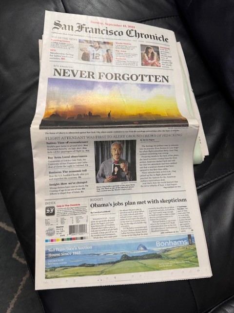 San Francisco Chronicle 9/11/2011 A Decade Later Never Forgotten Newspaper