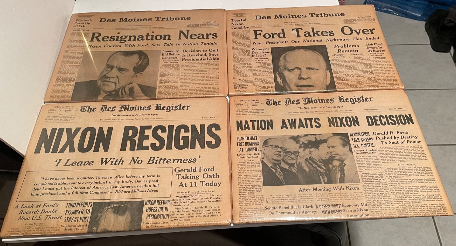 Nixon Resigns. 8/9/1974 The Des Moines Register Newspaper & 3 Others