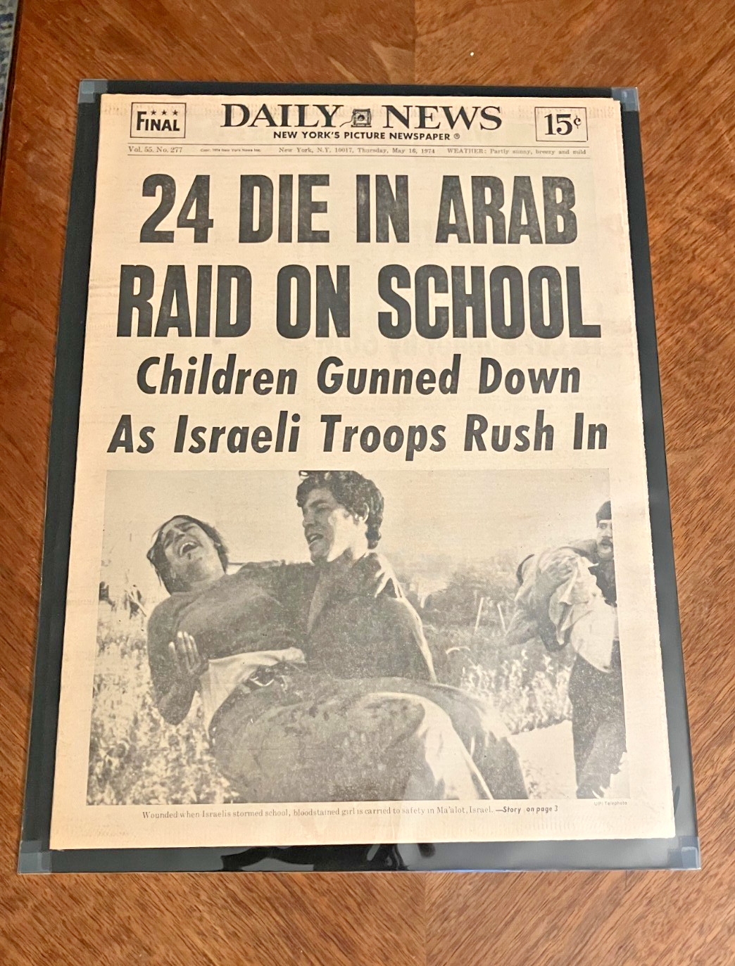 Daily News Front Page Israeli School Attack 27 Dead Middle East 1974 Original