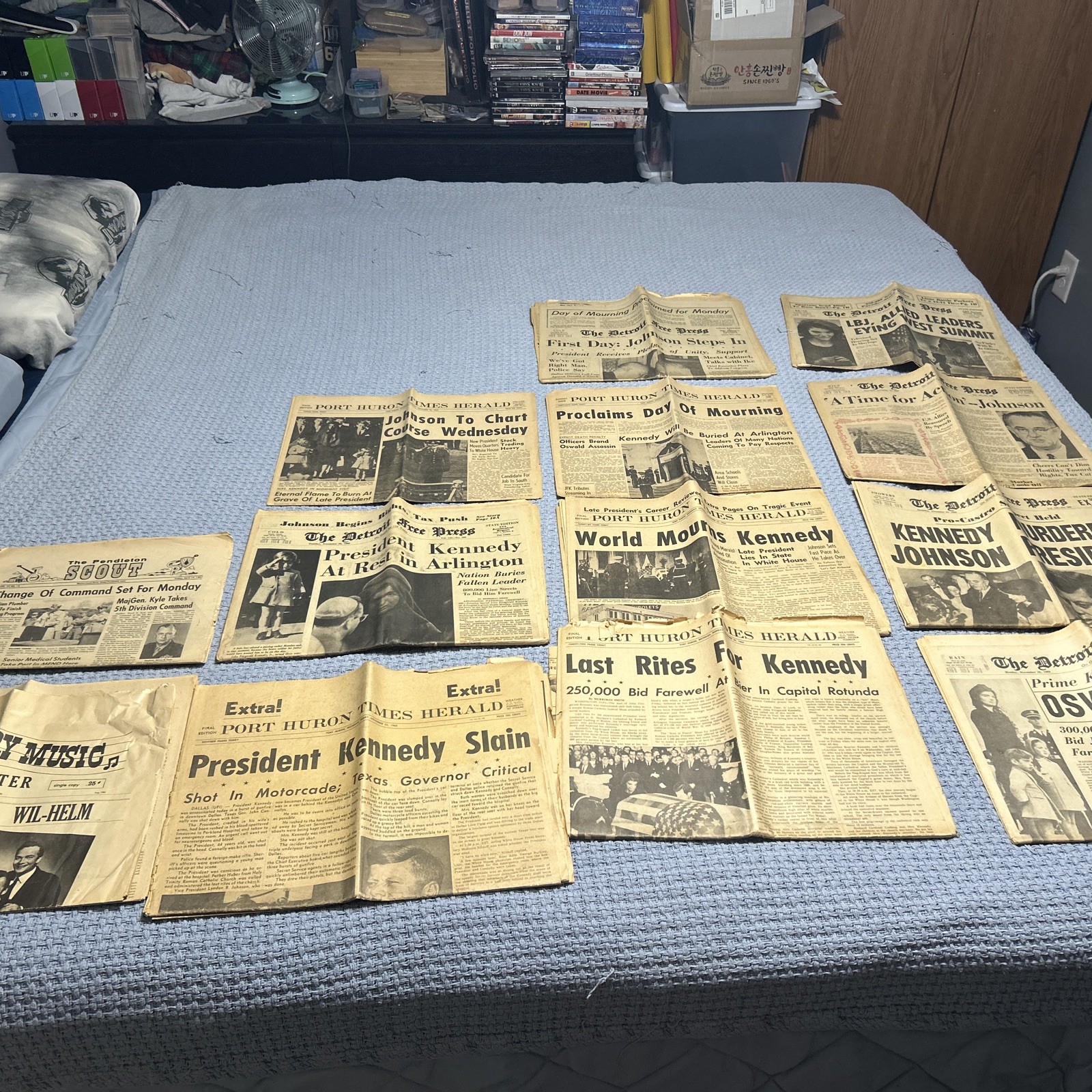 Kennedy Assassinations Newspapers Detroit – 1968 1963 – JFK RFK Oswald – Lot 13