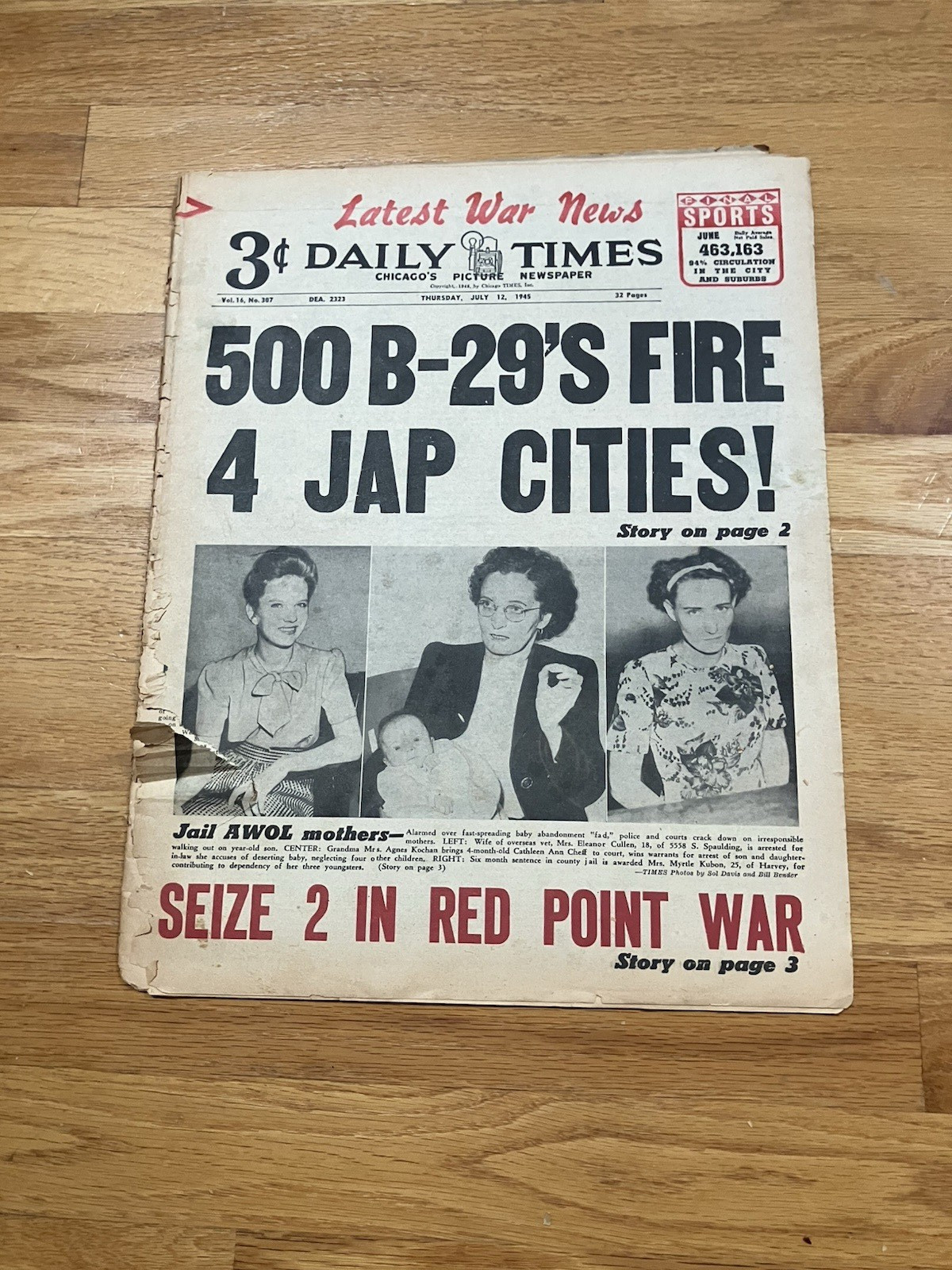 VINTAGE-UNIQUE- CHICAGO DAILY TIMES NEWS 1940s WW2*B29 BOMBER HEADLINES* Lot (3)