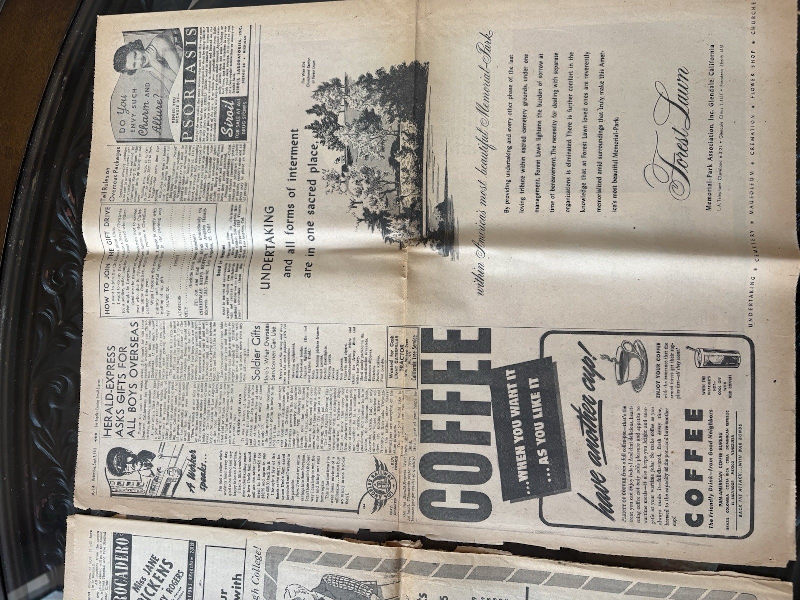 Vintage 1943 WAR EXTRA Newspaper