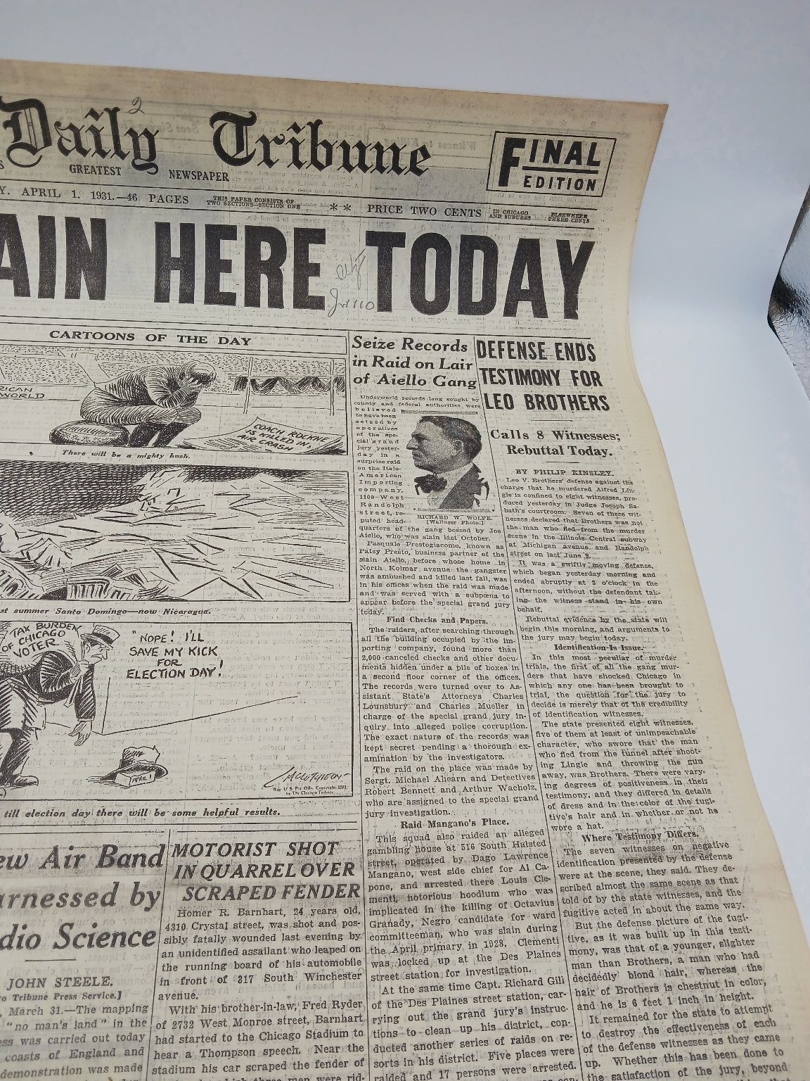 1931 Knute Rockne Dies Plane Crash Tribute Chicago Newspaper Page Aiello Gang