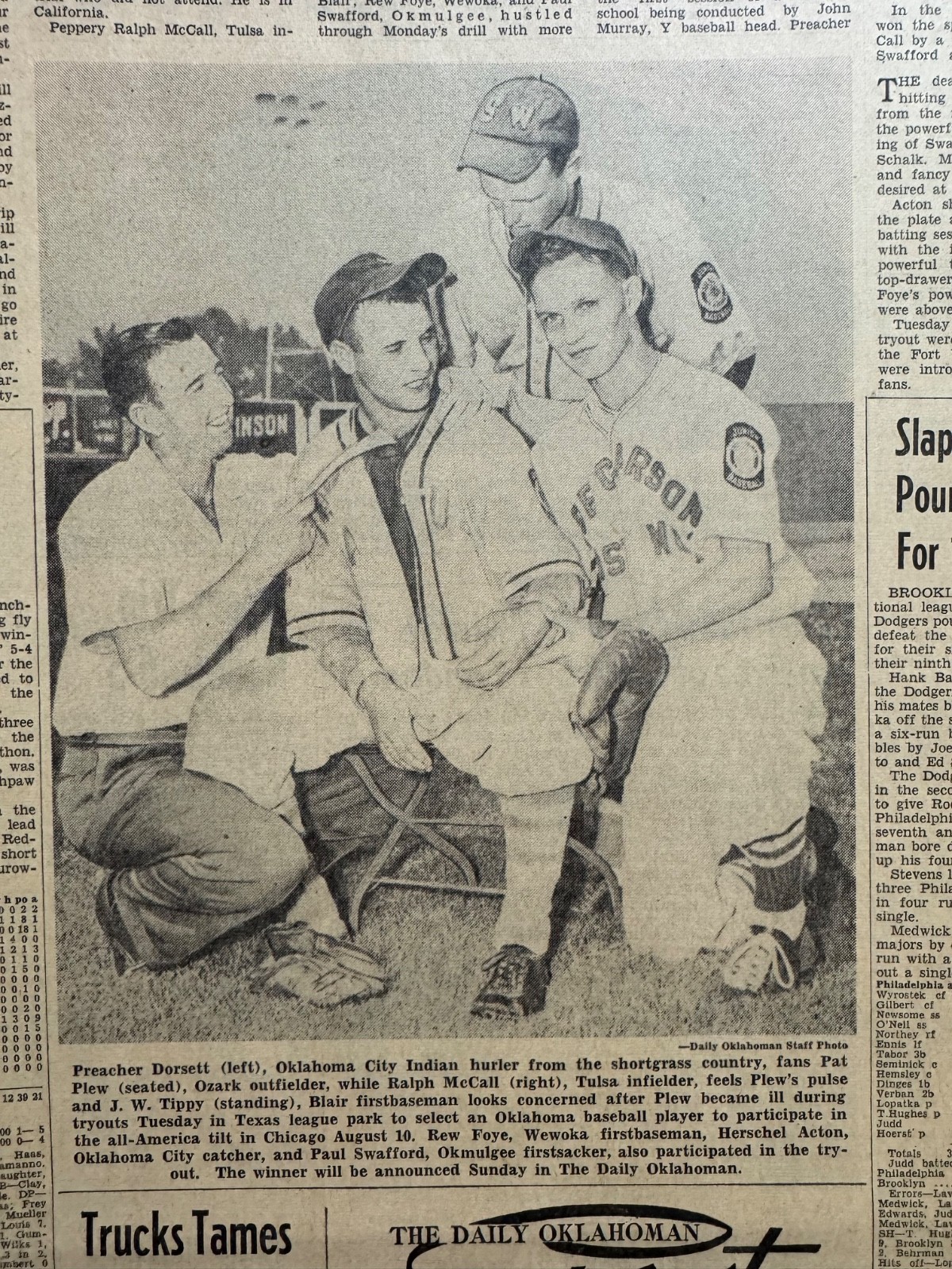 1946 PREACHER DORSETT OKLA. CITY INDIAN BASEBALL PITCHER NEWSPAPER.FREE SHIPPING
