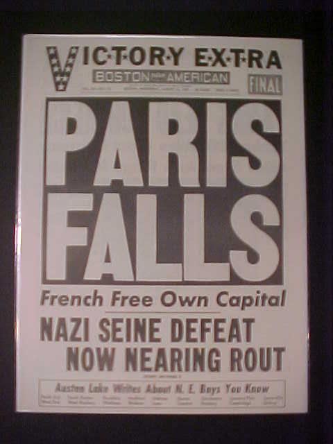 VINTAGE NEWSPAPER HEADLINES~ WORLD WAR 2 GERMAN NAZ IARMY PARIS FALLS WWII 1944