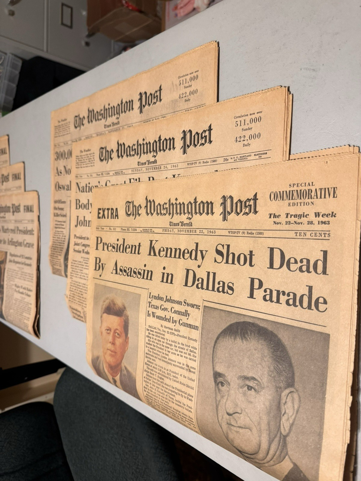THE WASHINGTON POST-SPECIAL COMMEMORATIVE EDITION-NOV 22-28 1963 KENNEDY SHOT