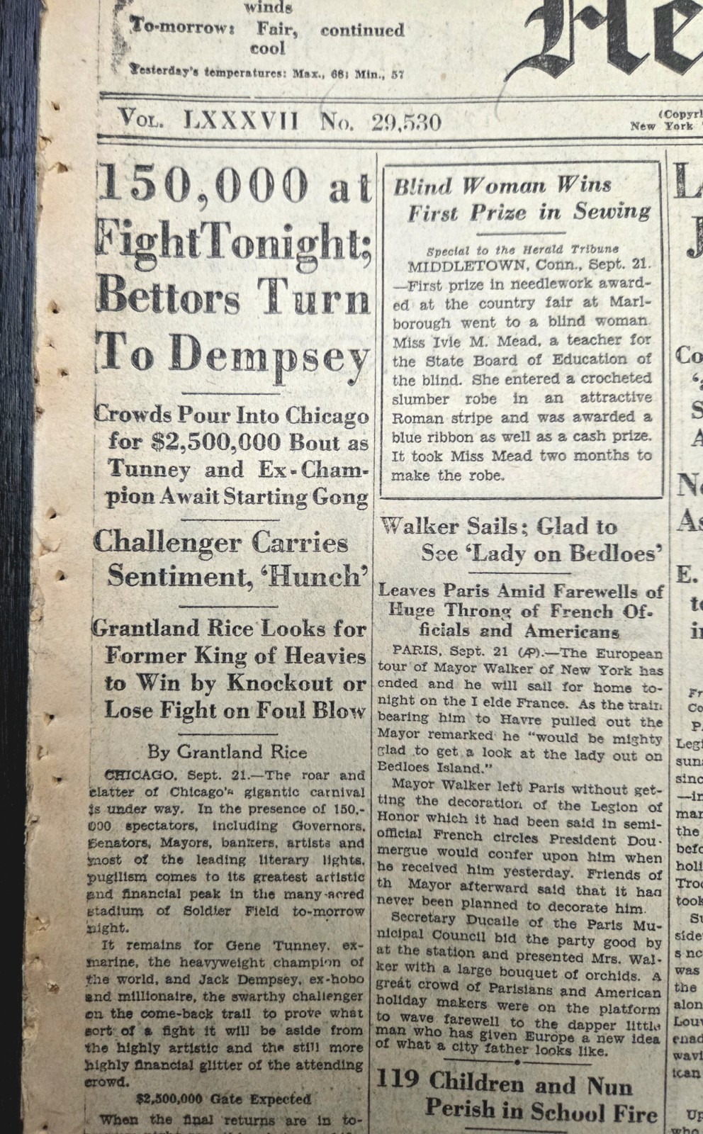 Sept 22, 1927 N.Y Herald Tribune Newspaper: TUNNEY vs DEMPSEY, BABE RUTH 55th