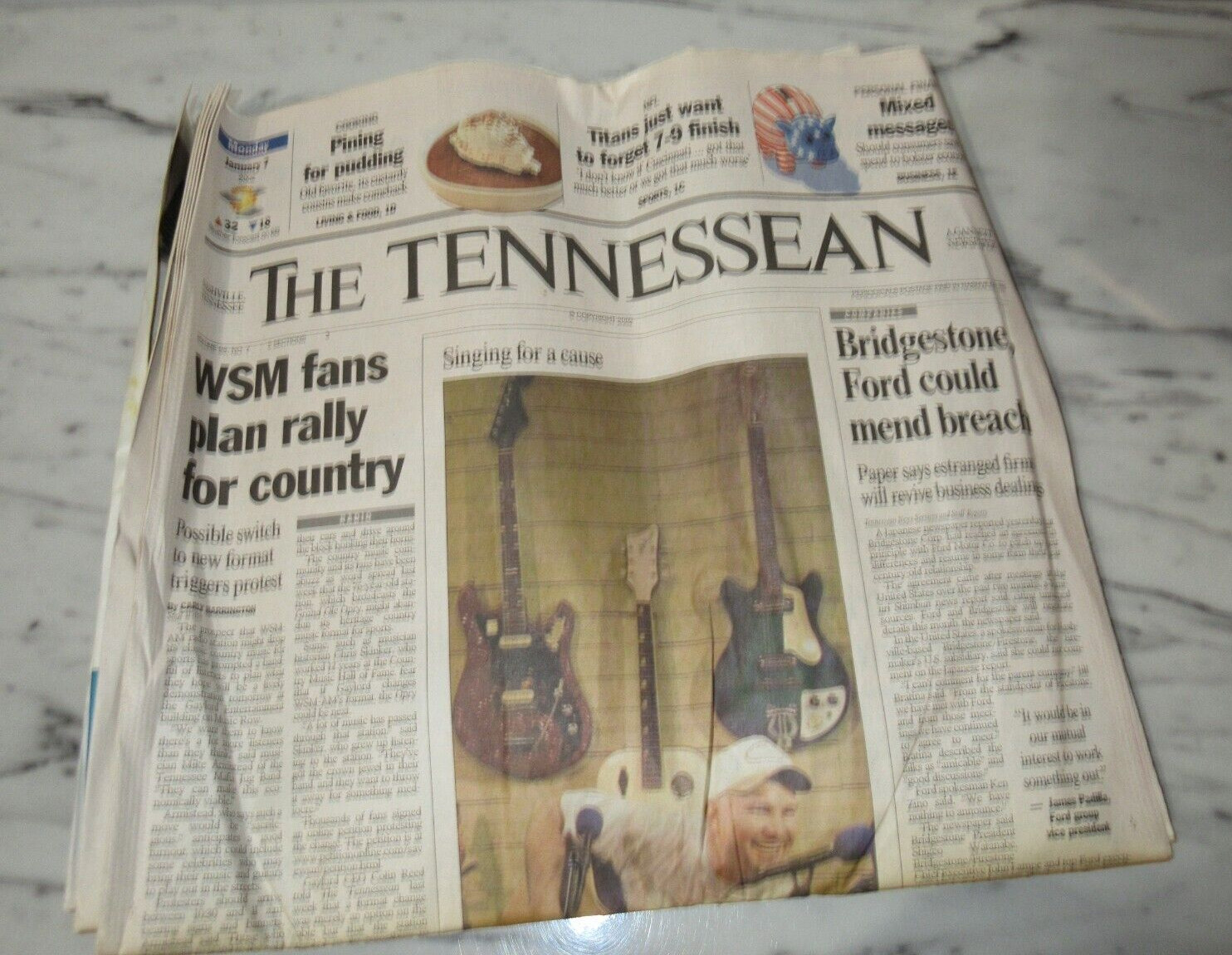 Jan 7, 2002 The Tennessean Newspaper Vintage Nashville TN History Garth Brooks
