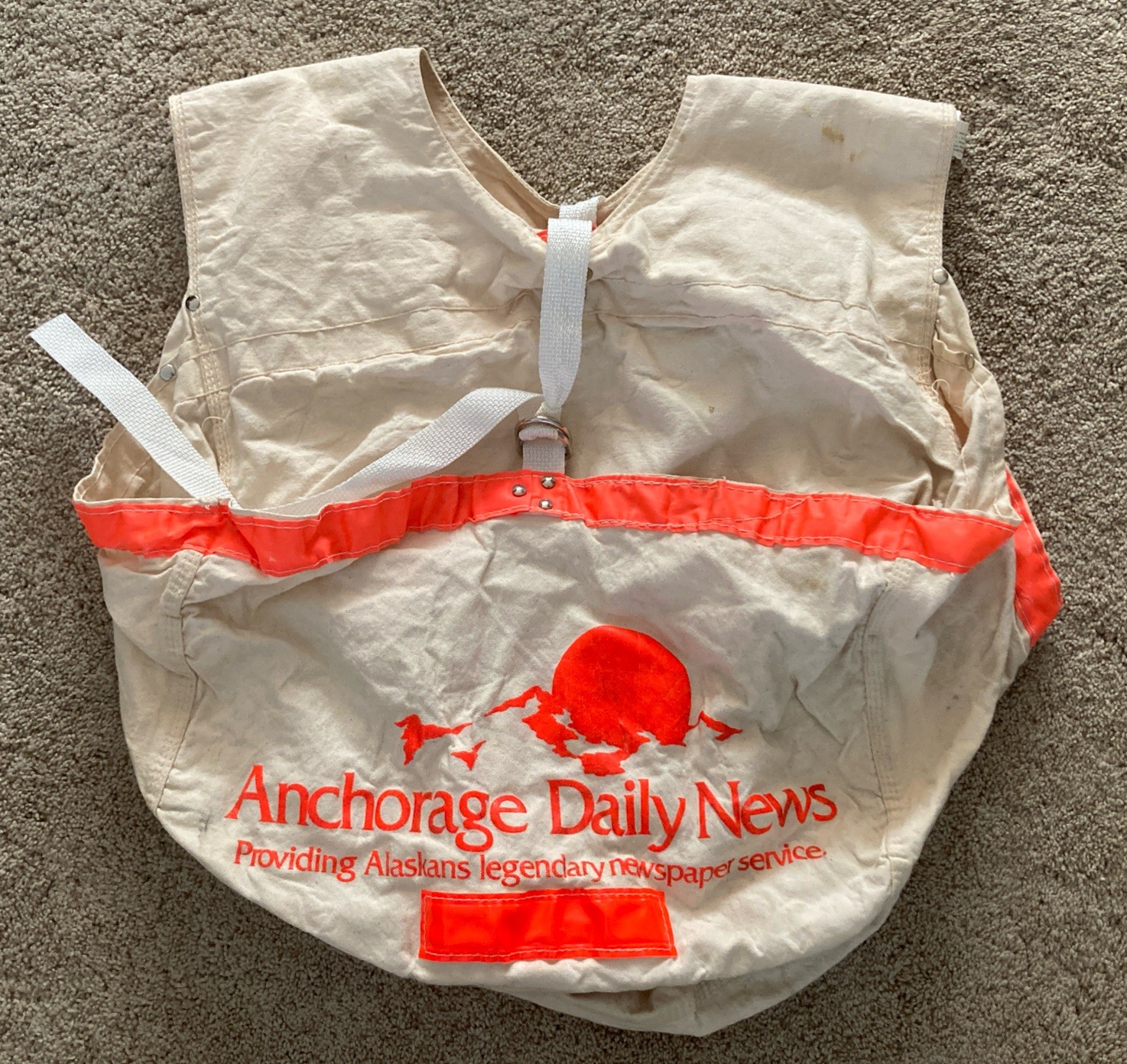 Vintage ANCHORAGE DAILY NEWS Canvas Over-Shoulder ALASKA Newspaper DELIVERY BAG