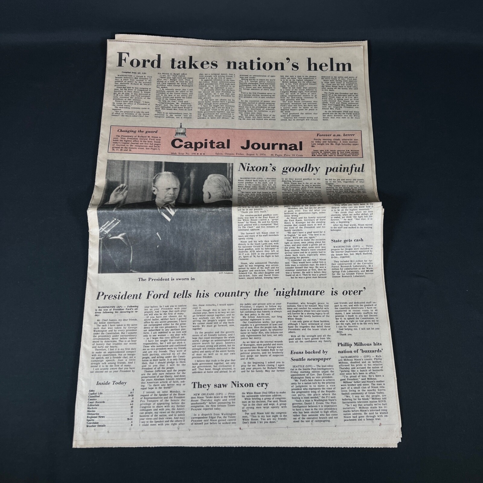 1974 aug 9 “Ford takes nation’s helm” Capital Journal newspaper vintage
