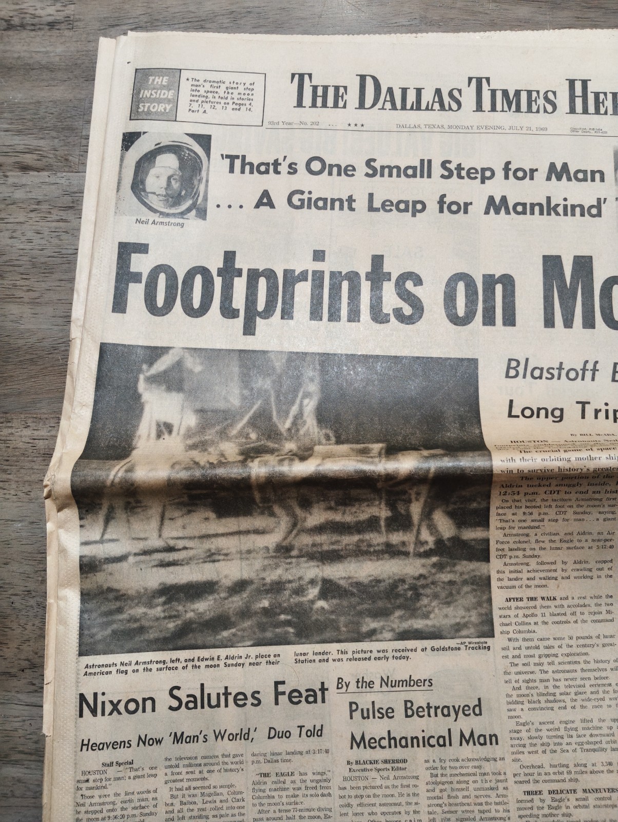 Vintage Dallas Times Herald July 21 1969 Apollo 11 Moon Landing Newspaper