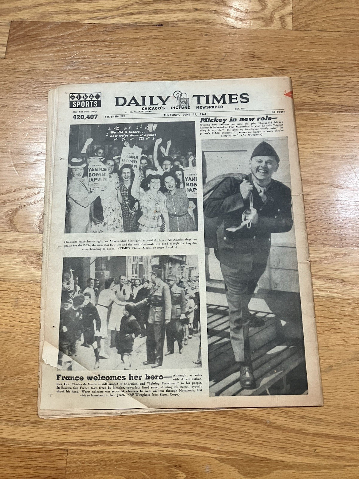 VINTAGE-UNIQUE- CHICAGO DAILY TIMES NEWS 1940s WW2*B29 BOMBER HEADLINES* Lot (3)