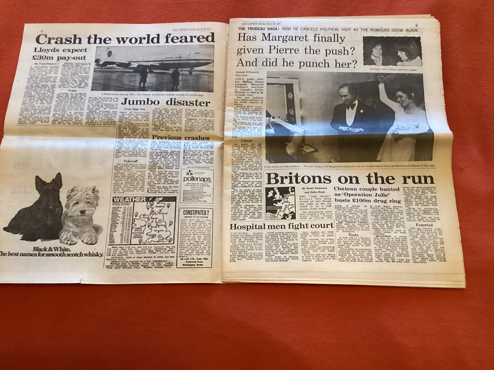 Plane Crash In Canaries 570 Killed Express March 28 1977 Original Newspaper
