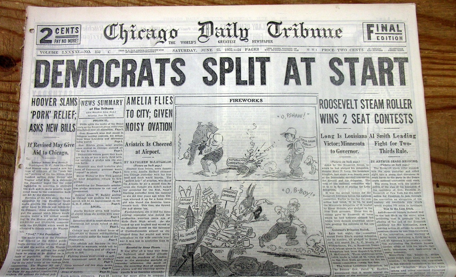1932 Chicago Tribune headline newspaper DEMOCRAT PARTY SPLITS over F D ROOSEVELT