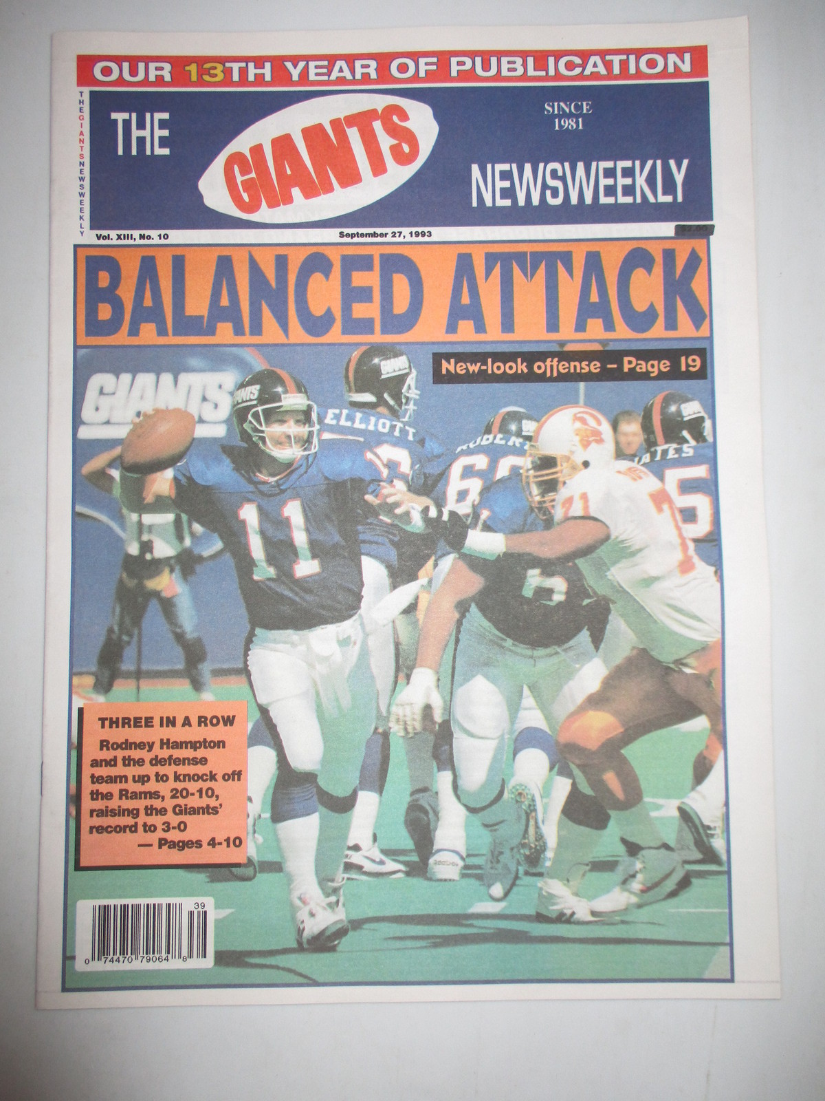 NEW YORK GIANTS NEWSWEEKLY NEWSPAPER PHIL SIMMS 9/27 1993