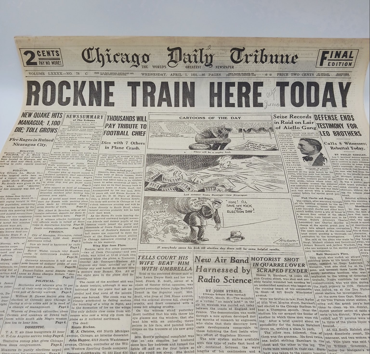 1931 Knute Rockne Dies Plane Crash Tribute Chicago Newspaper Page Aiello Gang