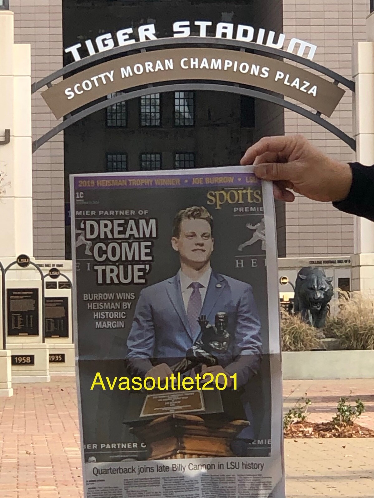 LSU Tigers Joe Burrow Heisman Winner The Advocate Newspaper Baton Rouge 12/15/19