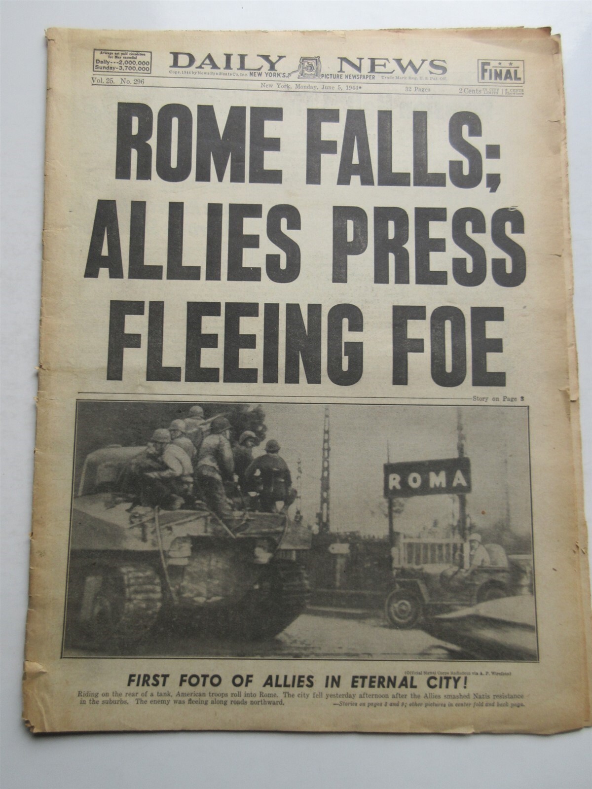 New York Daily News June 5, 1944 ROME FALLS WWII