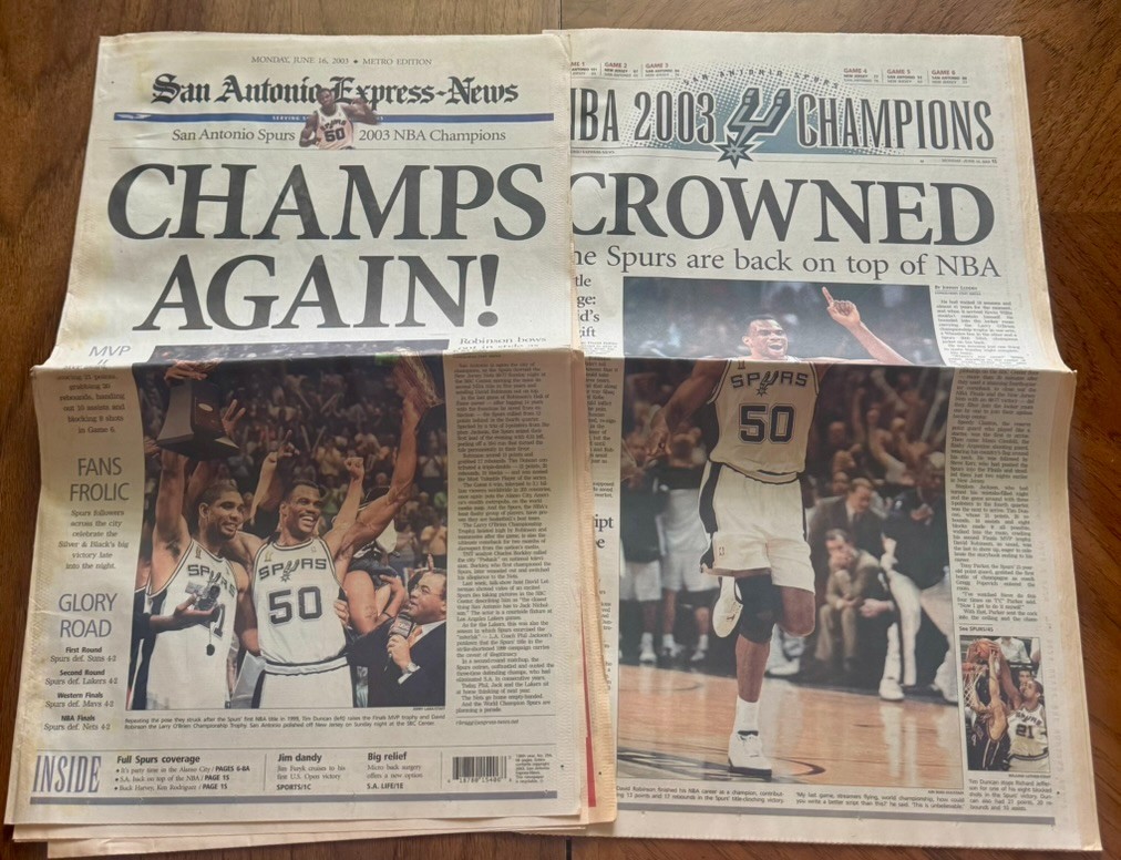 VTG San Antonio Spurs 2003 NBA Champions Newspaper Express News Robinson Duncan