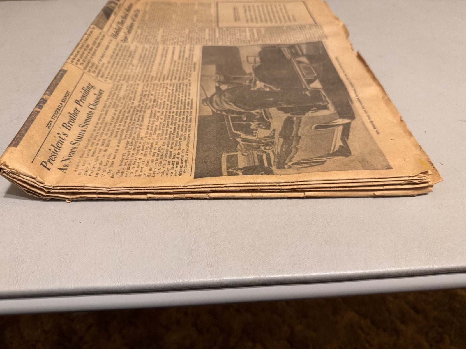 THE WASHINGTON POST-SPECIAL COMMEMORATIVE EDITION-NOV 22-28 1963 KENNEDY SHOT