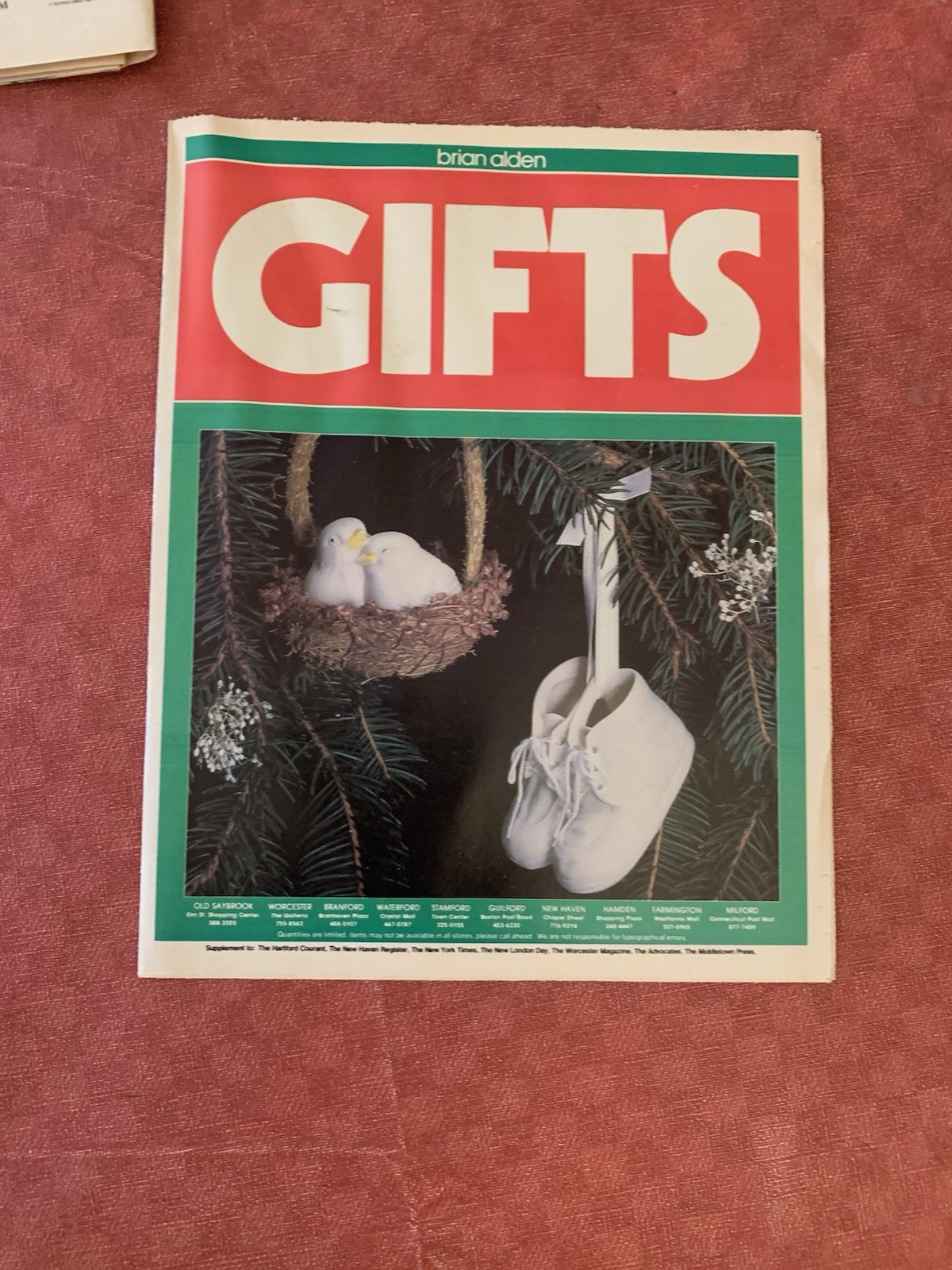 Vintage New Haven CT ADVOCATE newspaper Dec 4 1985 Beatles