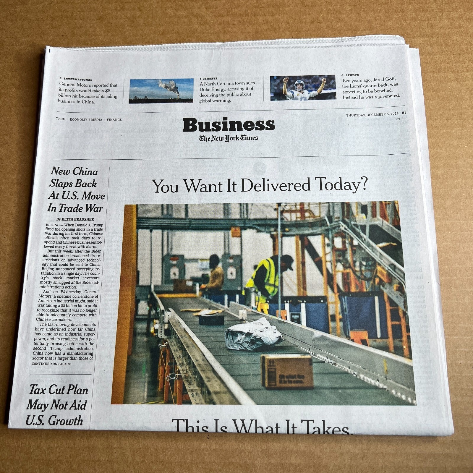 The New York Times Paper December 5 2024 Insurer CEO Gunned Down in Manhattan