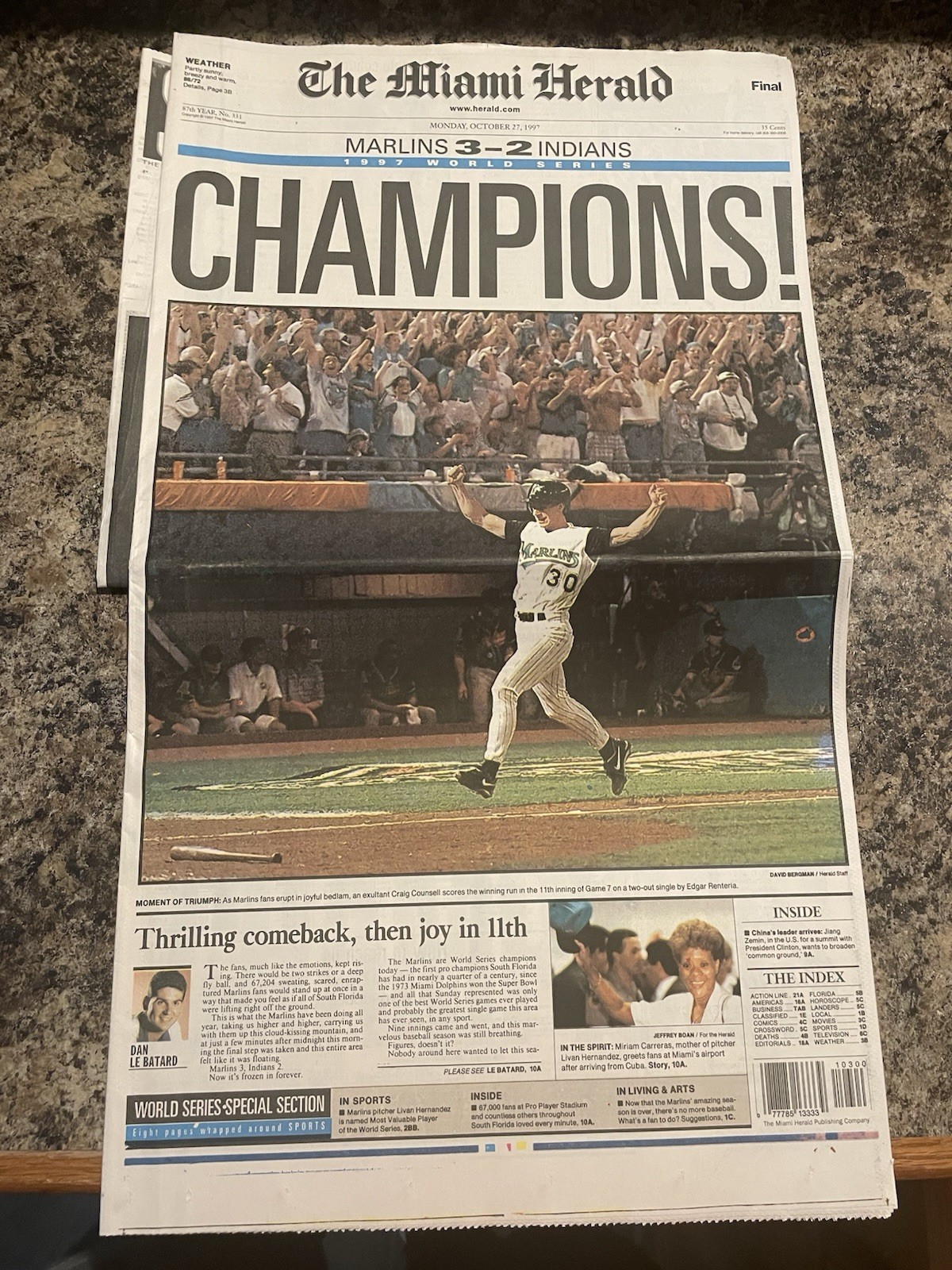 1997 Florida Marlins Baseball Newspaper. World Series Champions