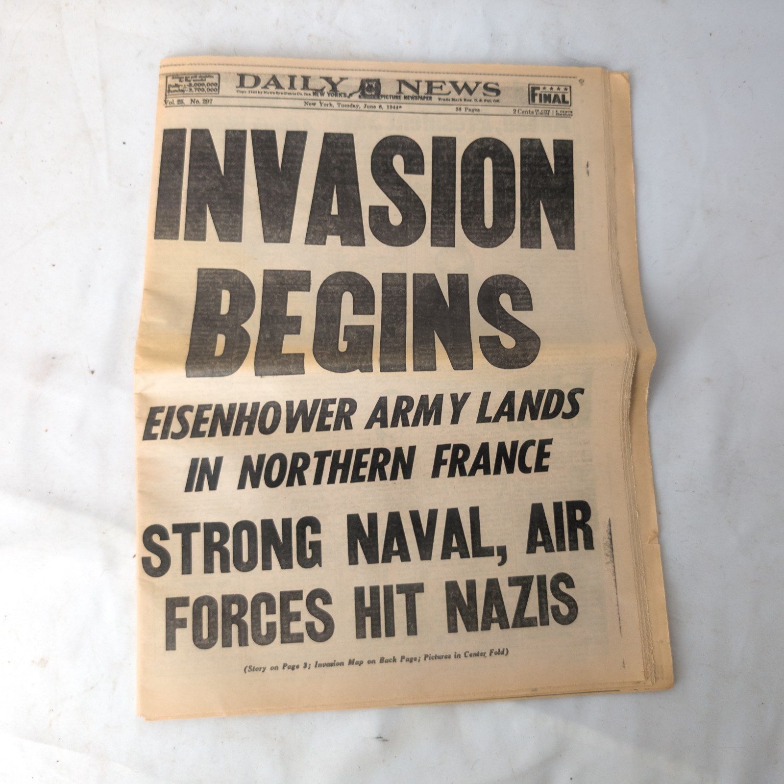 Vtg 1944 Daily News Newspaper New York WWII Invasion Begins June 6
