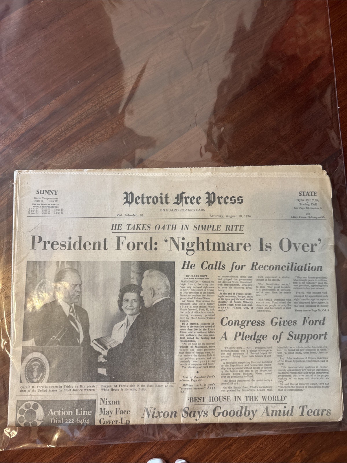 Ford Becomes President Newspapers , August 9th , 10th 1974