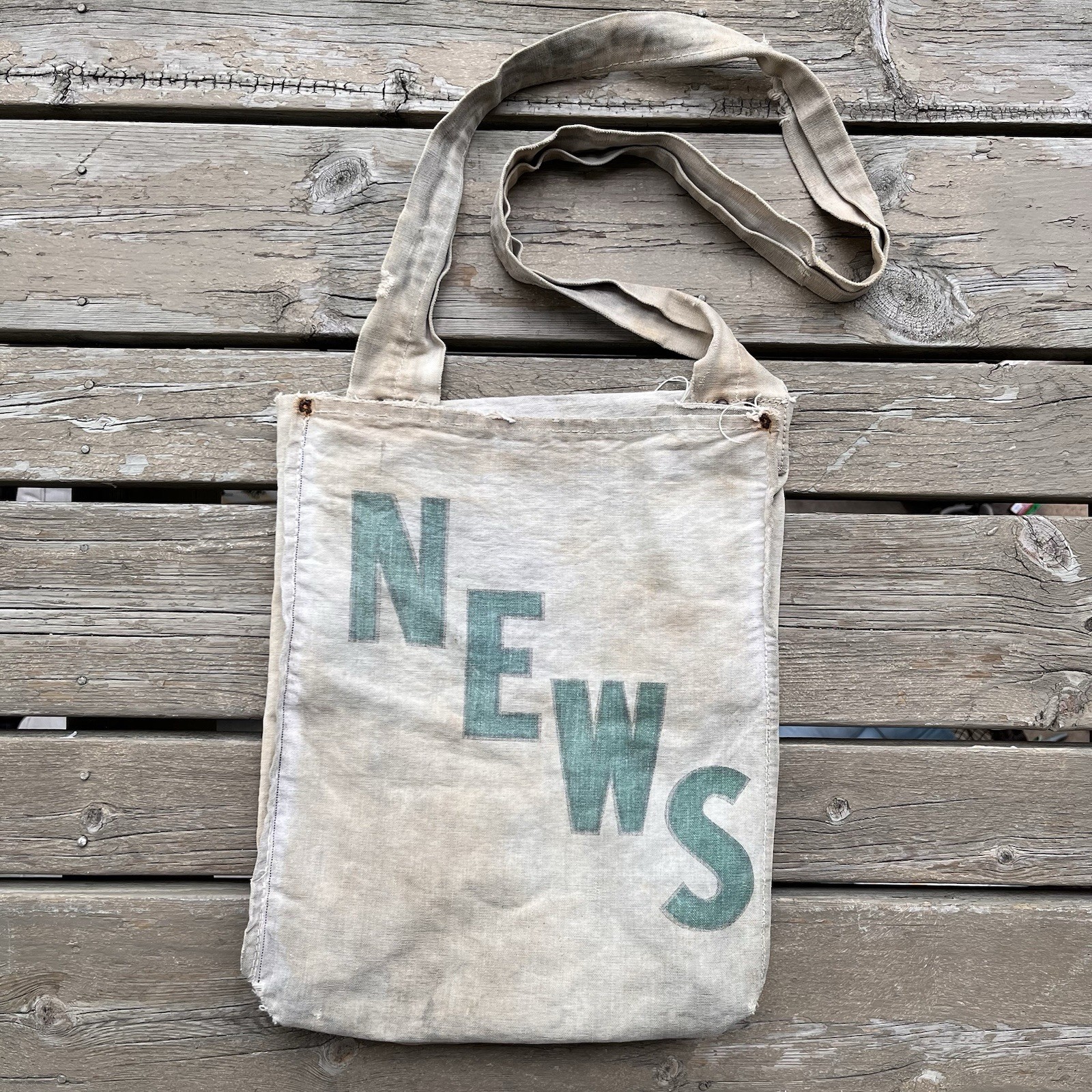 Vintage Cleveland News Bag Newspaper Carrier Canvas Rain Flap Green 1940s