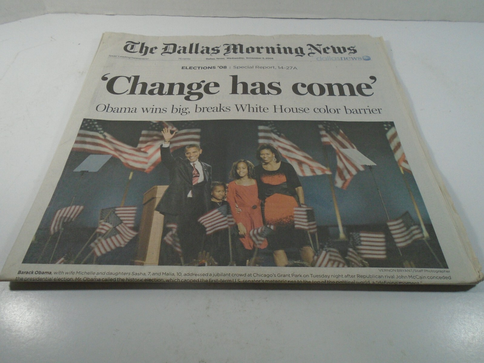 THE DALLAS MORNING NEWS–NOVEMBER 5. 2008–CHANGE HAS COME, OBAMA WINS BIG