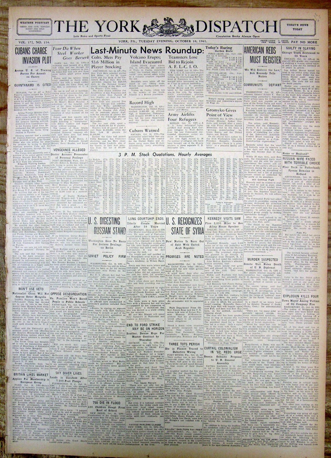 7 1961 newspapers NEW YORK YANKEES WIN baseball WORLD SERIES vs Cincinnati Reds