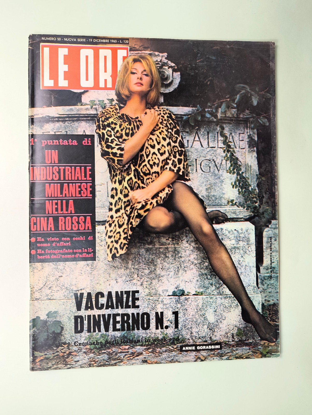 Dec 19, 1963, Annie Gorassini Frank Sinatra Sestriere Matt Busby Newspaper