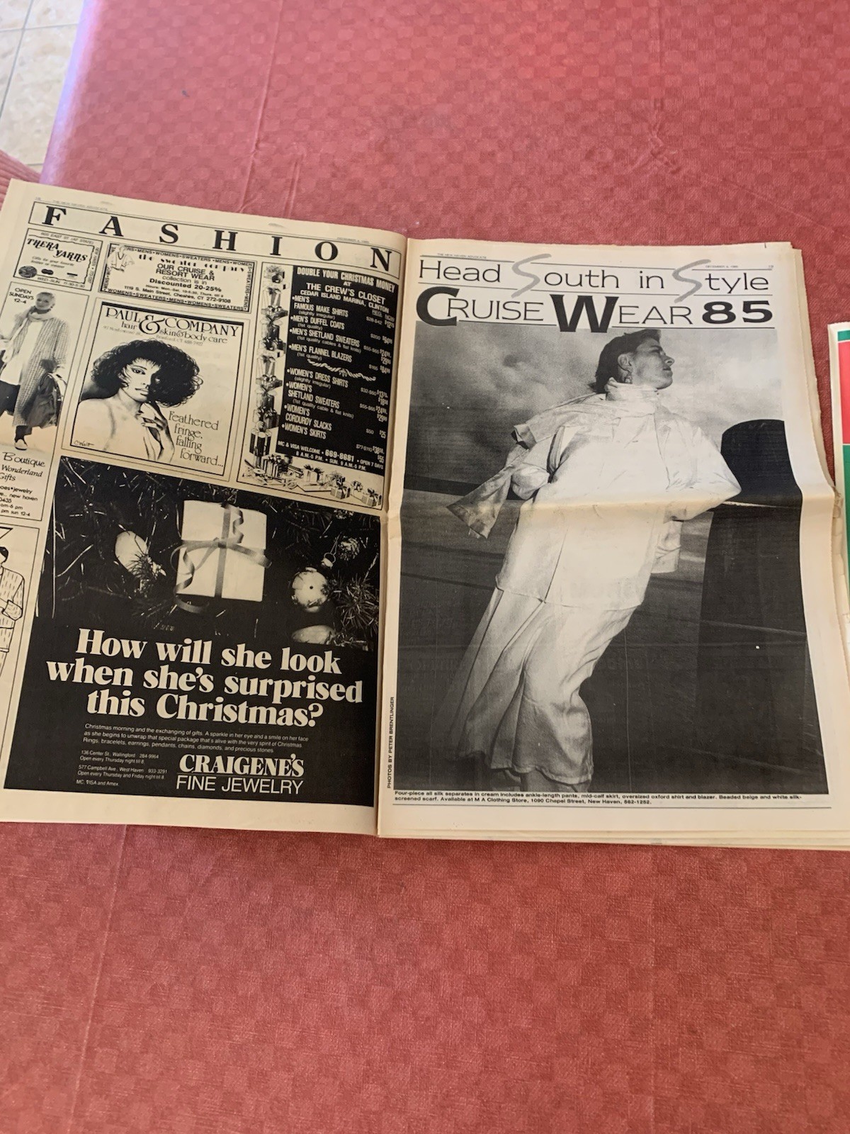 Vintage New Haven CT ADVOCATE newspaper Dec 4 1985 Beatles