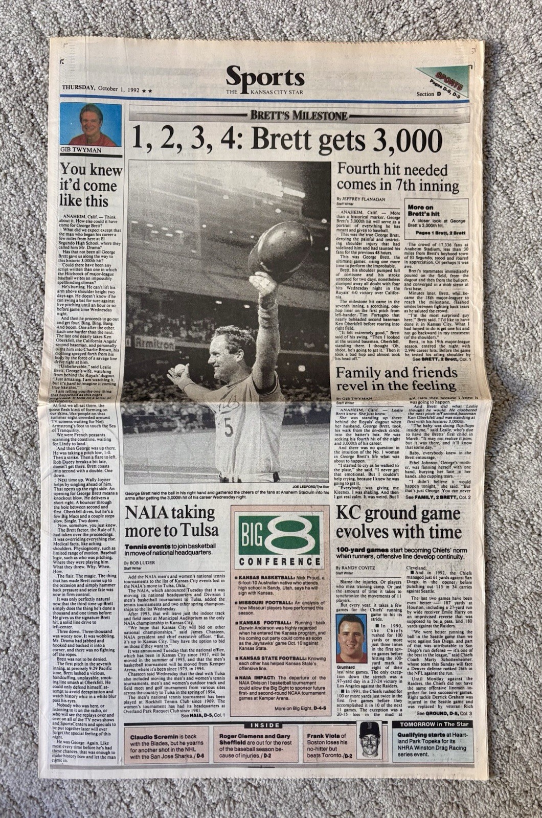 1992 Kansas City Star Newspaper George Brett’s 3,000 Hit