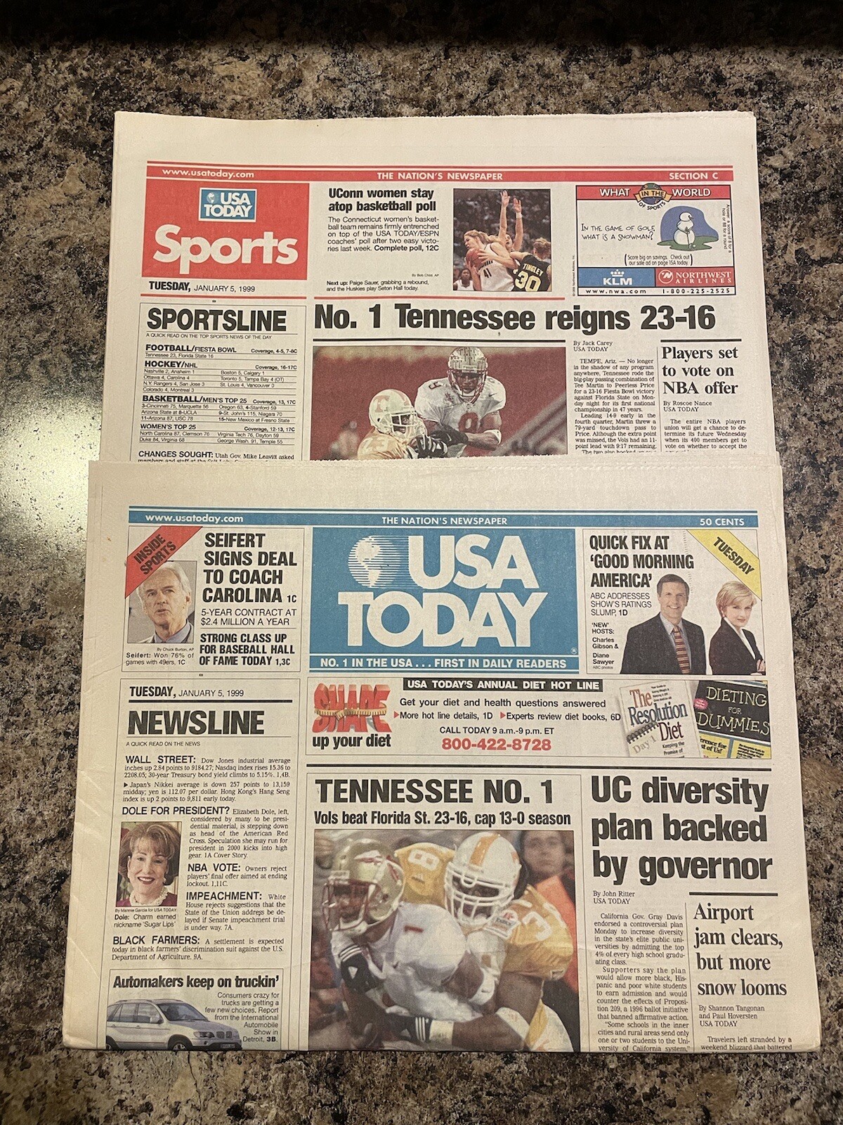 1999 Tennessee Volunteers College Football National Champions Newspaper