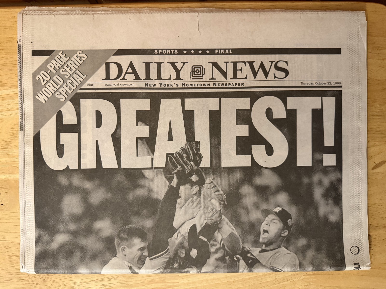 YANKEES World Series Champs NY Daily News 1998