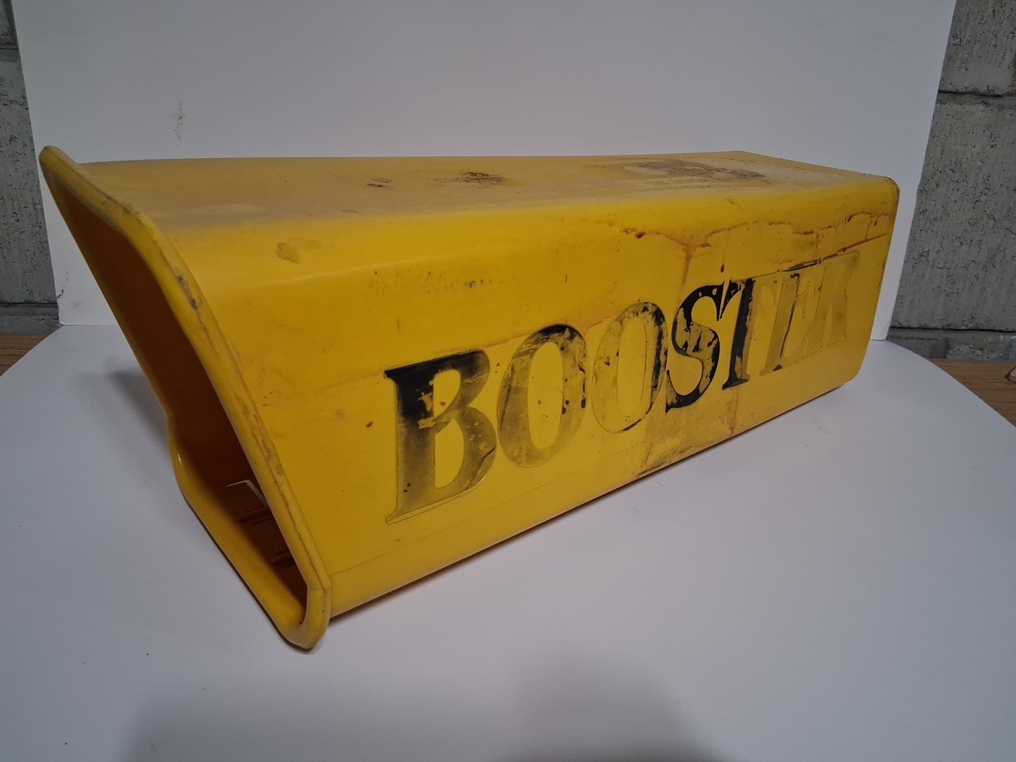 Vintage Yellow Booster Newspaper Plastic Tube Delivery Box SC Supplies