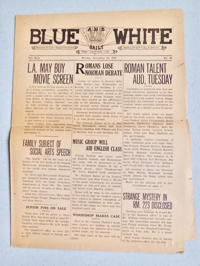 Nov. 25, 1933 Los Angeles High School Newspaper: BLUE AND WHITE DAILY