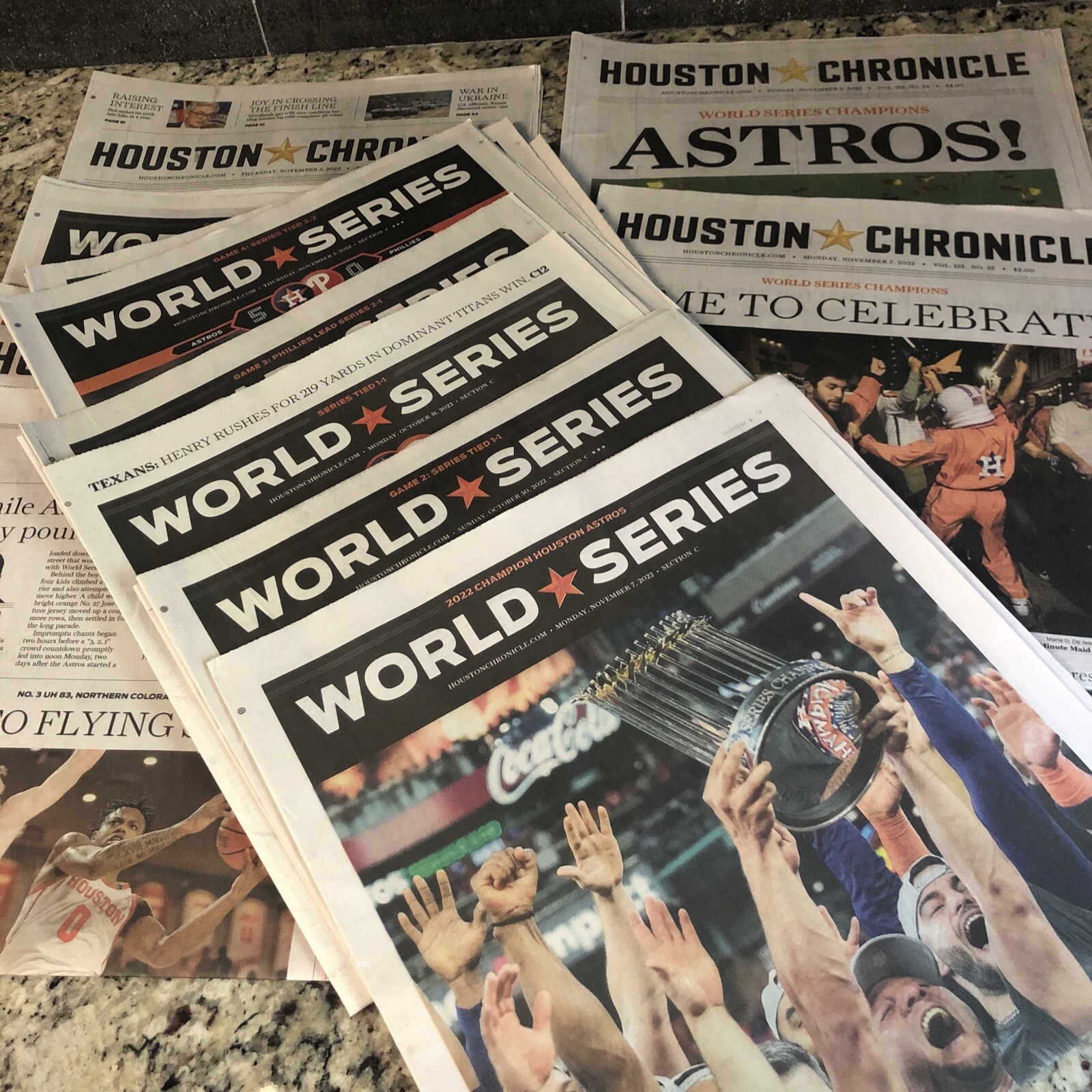 Astros 2022 World Series Houston Chronicle Lot 10/28 to 11/8