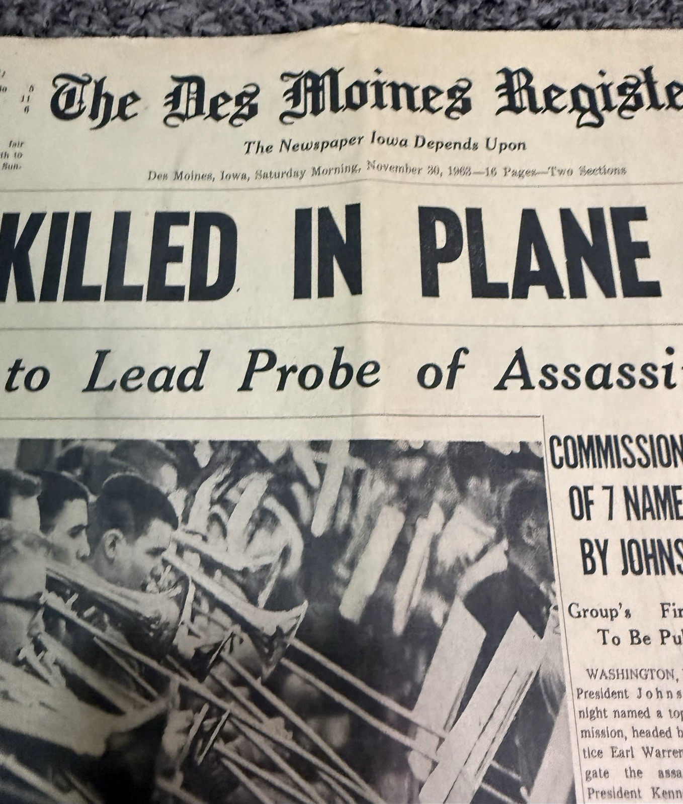Des Moines IA Register Nov 1963 JFK Assassination Warren Commission Plane Crash