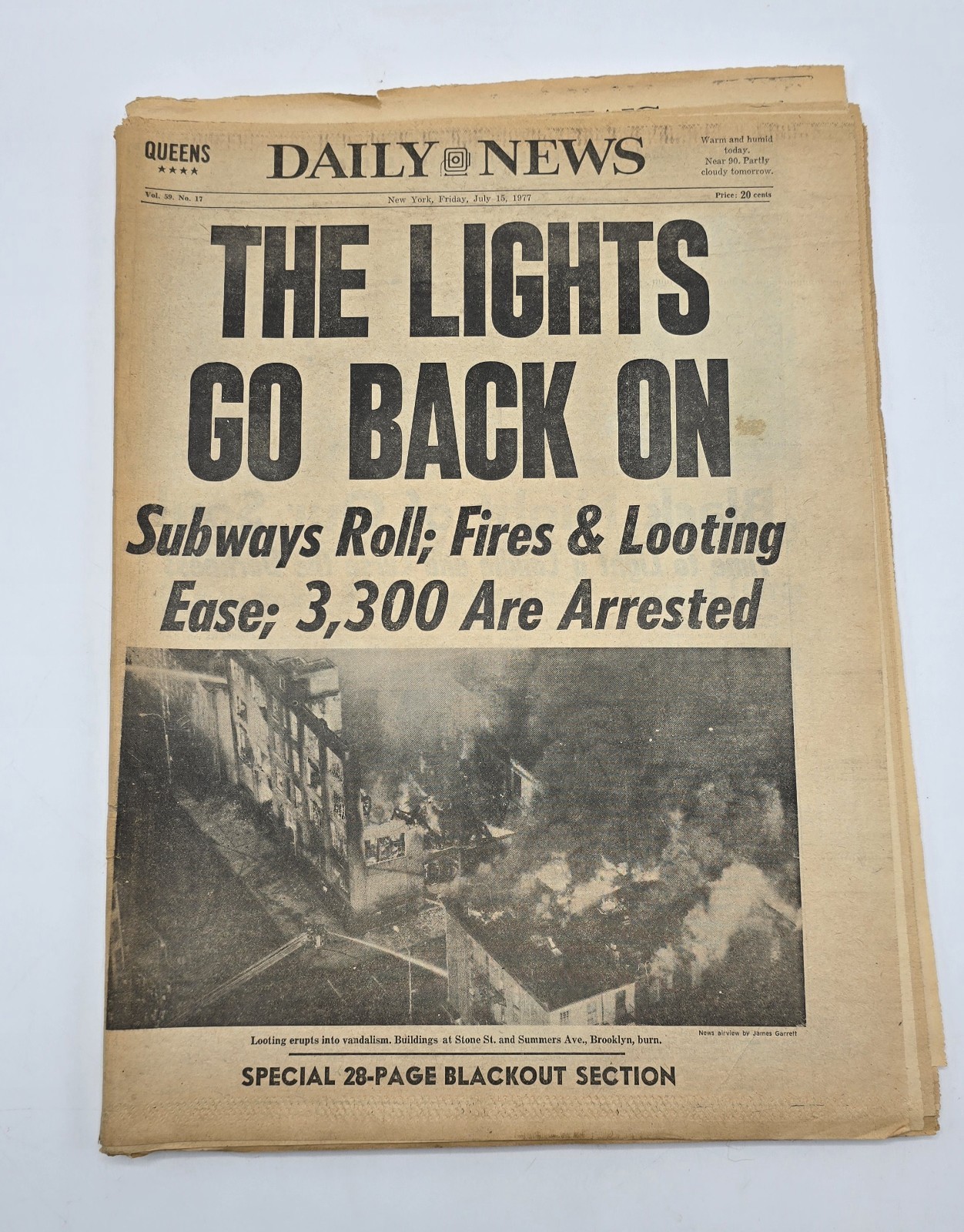 NY Daily News-New York City Blackout -July 1977-COMPLETE NEWSPAPER