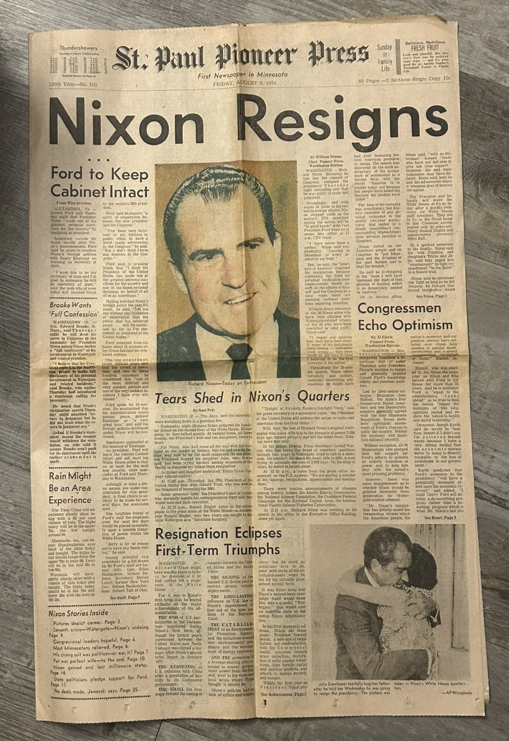 NIXON RESIGNS Newspaper August 9, 1974 St.Paul Pioneer Press Front Page