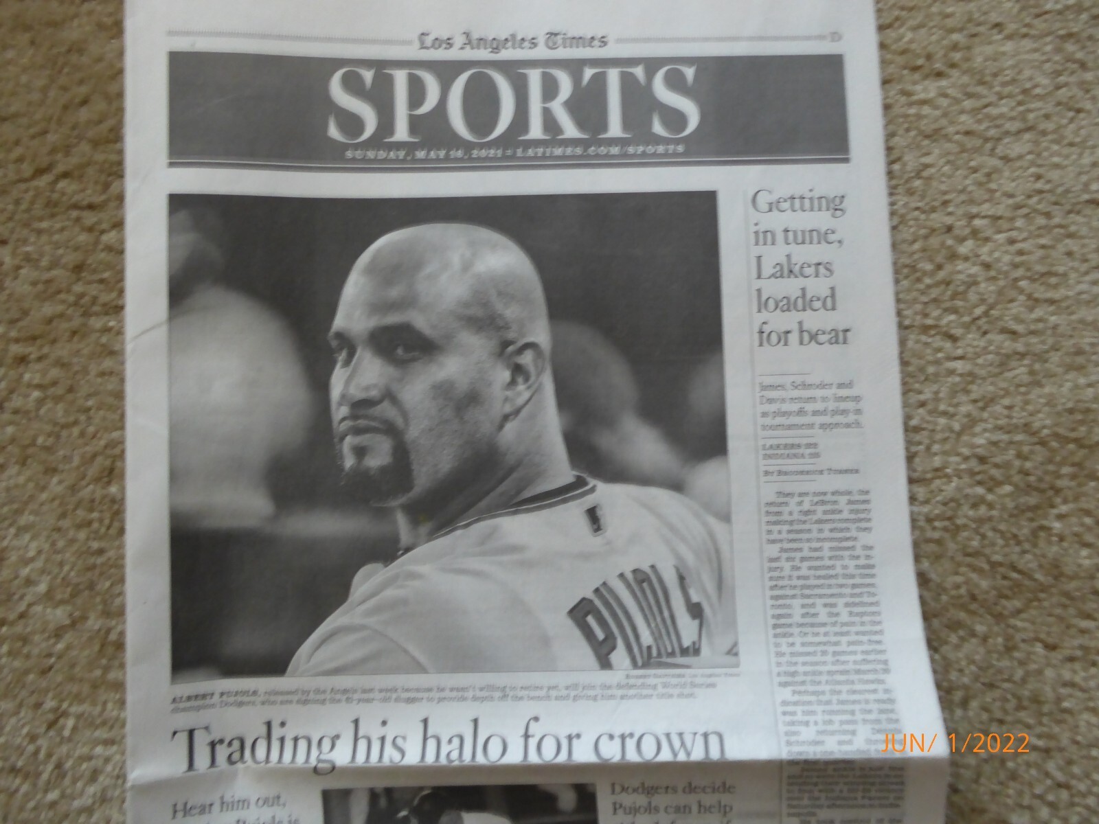 MLB- Ohtani, Pujols: LA Times Lot Of Two Newspaper Sports Sections Only. 2021.