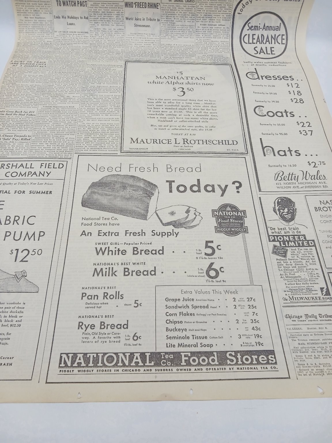 July 1931 Chicago Tribune Hoover Paris Plan Plane Crash Newspaper Page