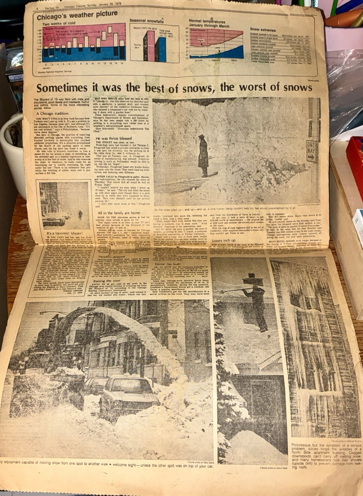 Chicago Tribune Souvenir Section Jan 28, 1979 Blizzard of ’79 Newspaper Insert